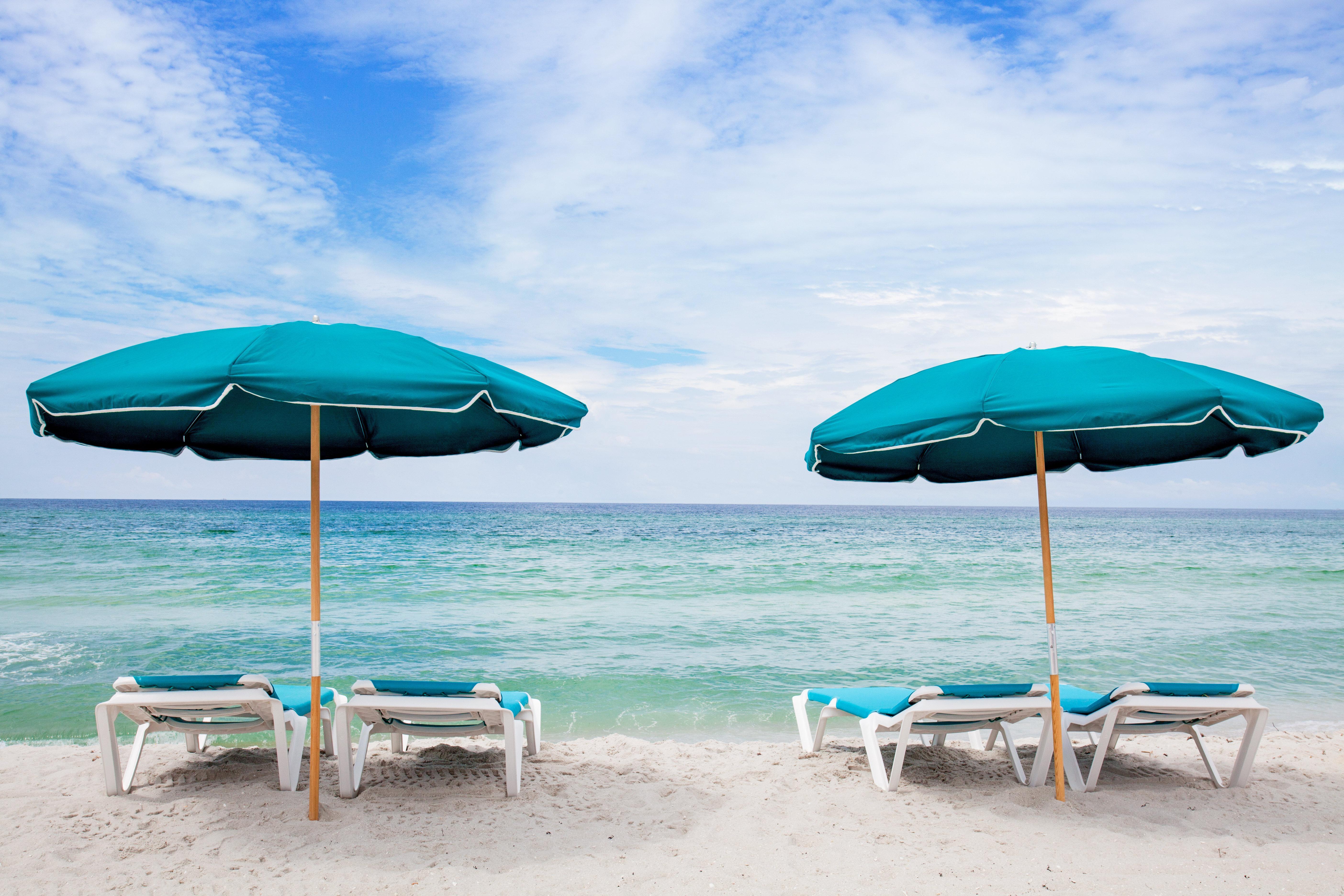 Holiday Inn Express & Suites Panama City Beach Beachfront By Ihg Esterno foto
