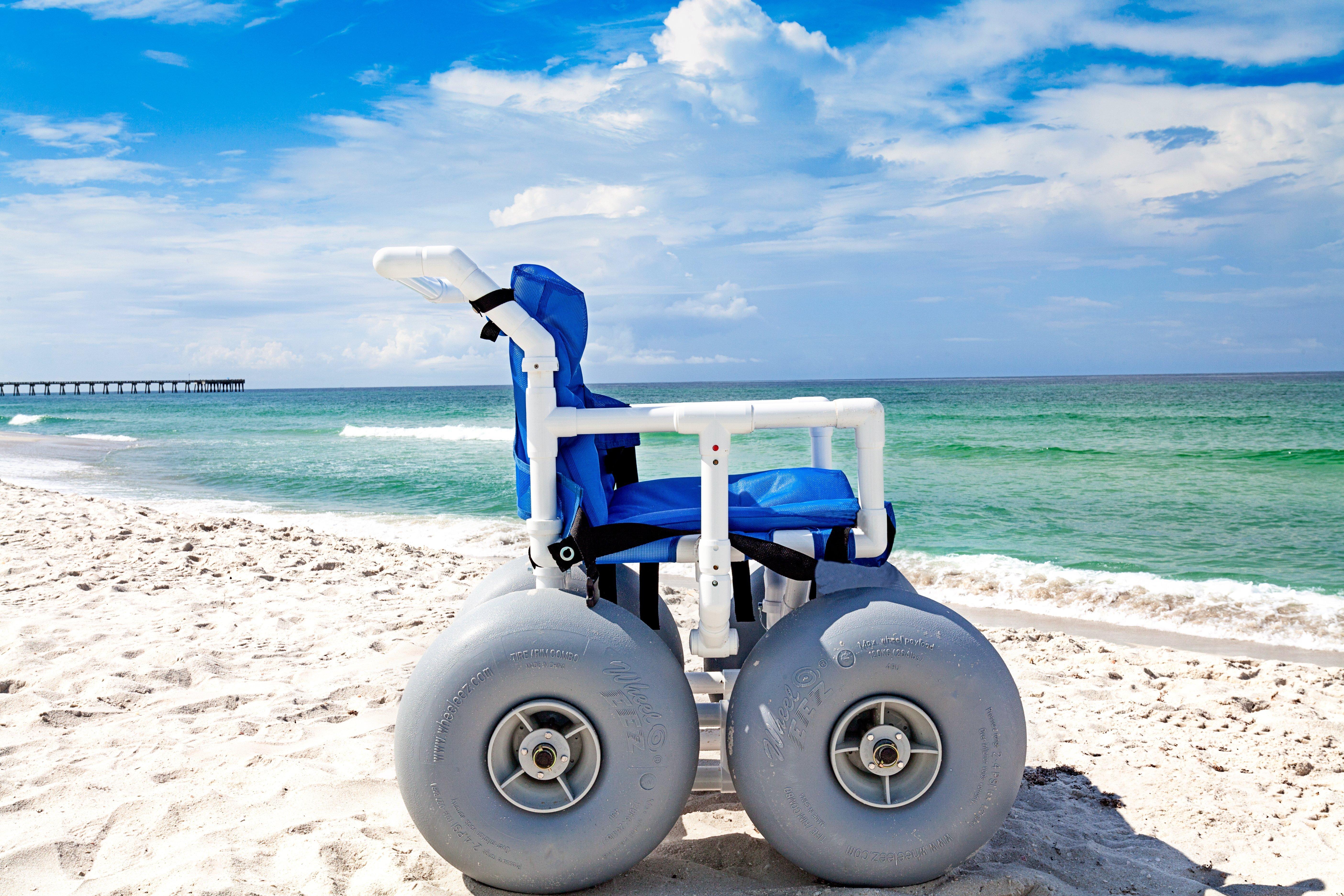 Holiday Inn Express & Suites Panama City Beach Beachfront By Ihg Esterno foto