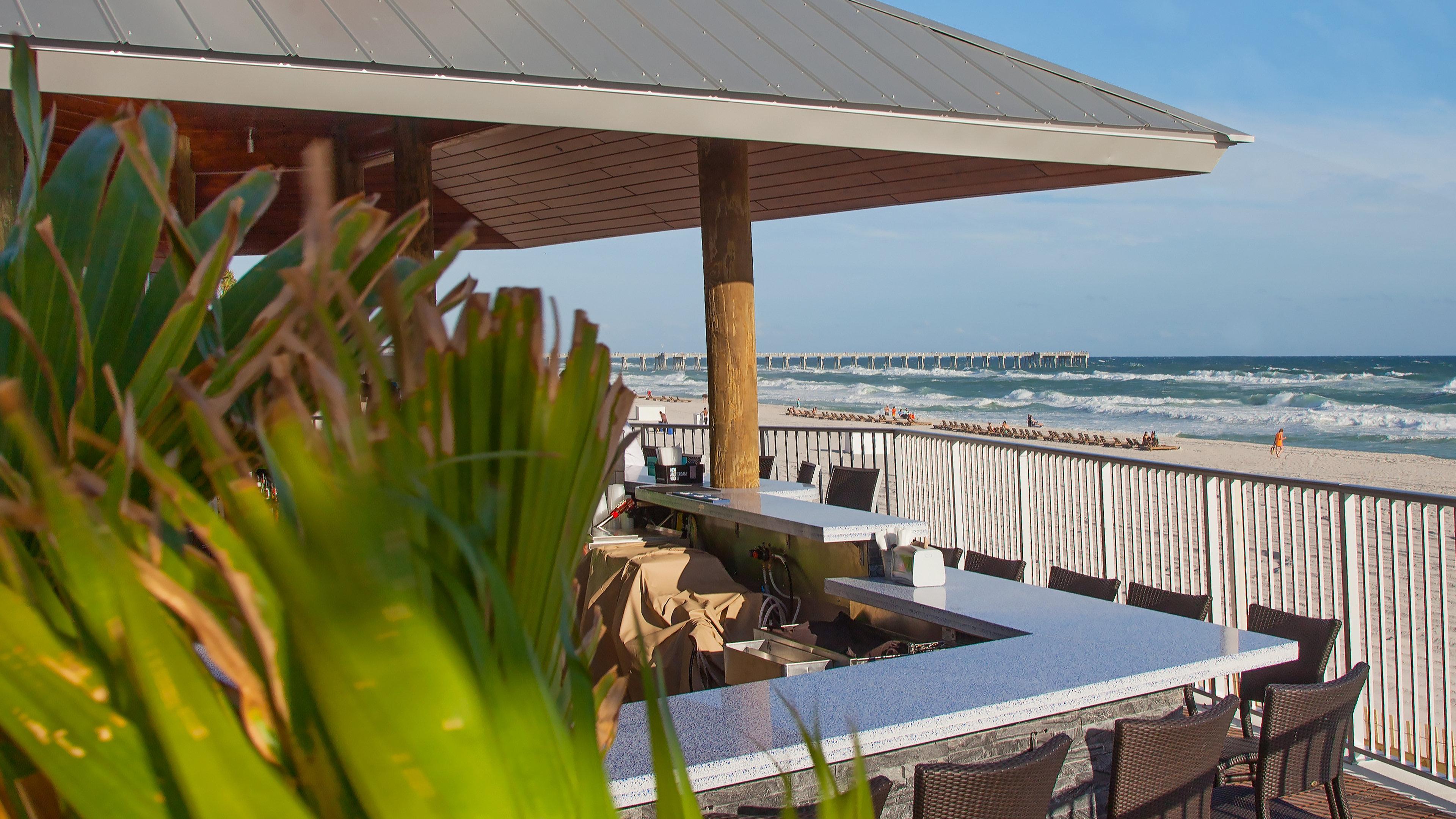 Holiday Inn Express & Suites Panama City Beach Beachfront By Ihg Esterno foto