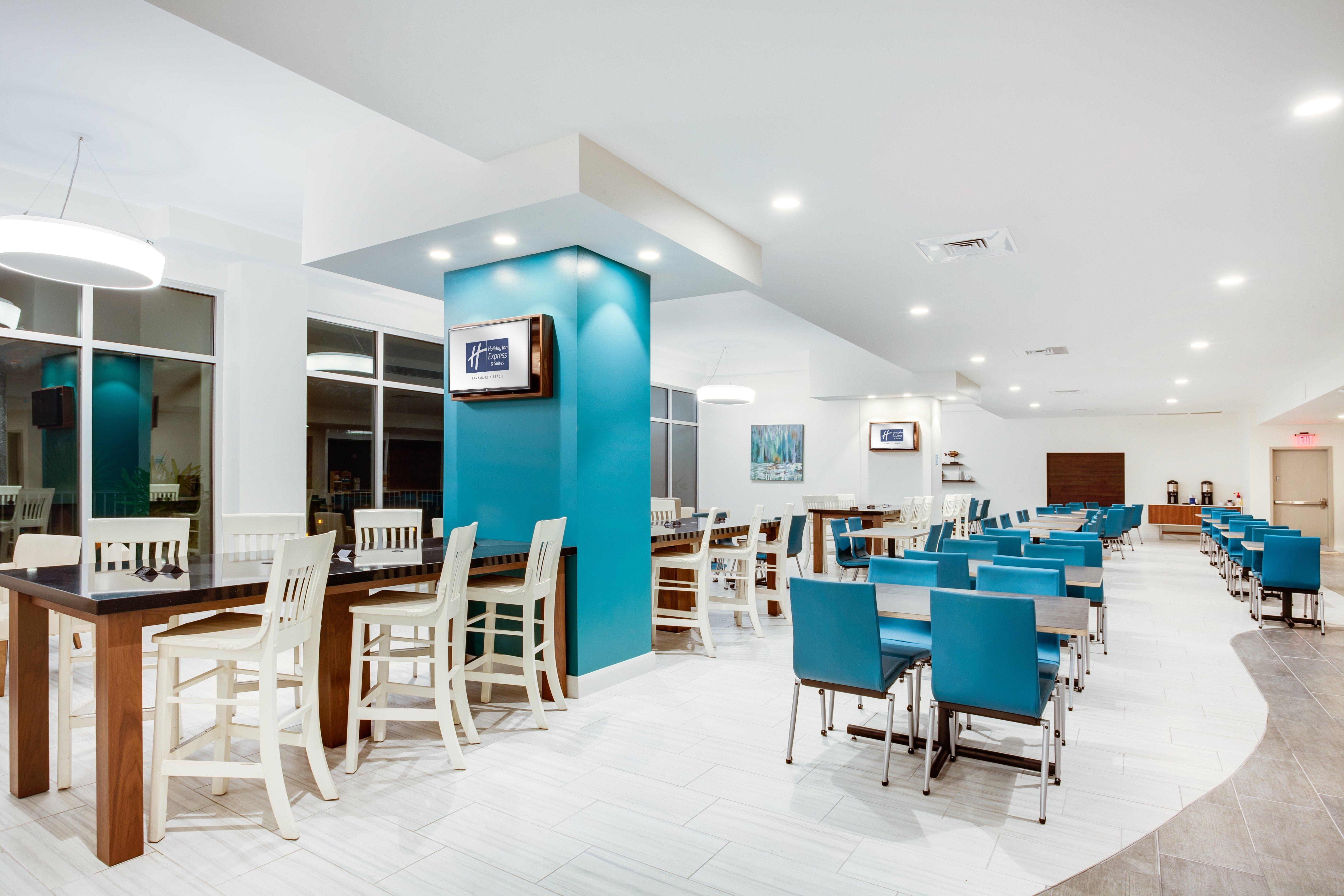 Holiday Inn Express & Suites Panama City Beach Beachfront By Ihg Esterno foto